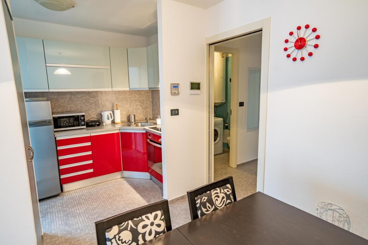 Apartment Luka Рийека Екстериор снимка
