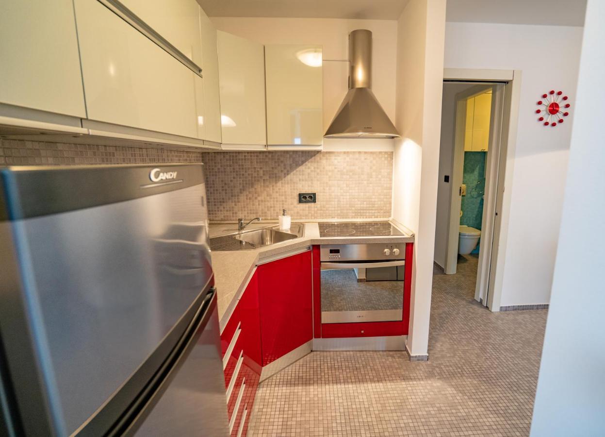 Apartment Luka Рийека Екстериор снимка